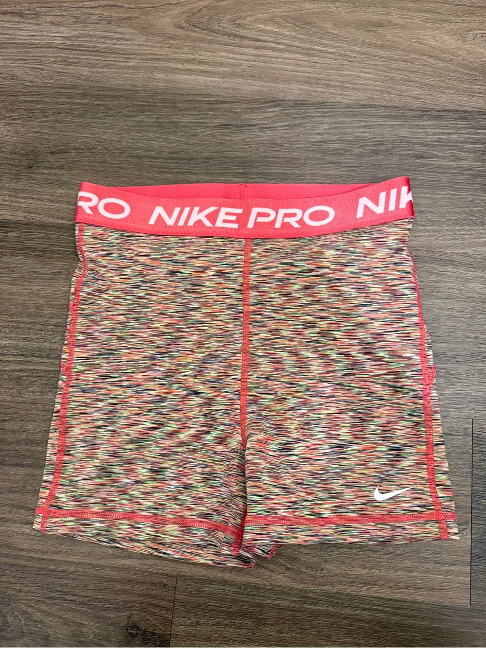 Nike Pro Shorts, Women, Coral Multi-Color, Small
